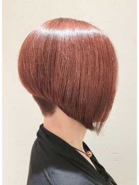 松本平太郎美容室 国立店 刈り上げ前下がりグラデーションボブ×イノアカラー