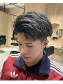 アップバング×金メッシュ