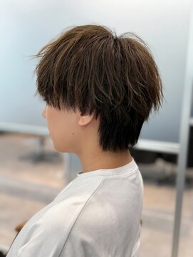 ジーナ 天神(Zina) マッシュウルフ/ツイストスパイラルパーマ