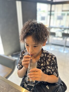 ダズルヘアーエイチ(DAZZLE hair H) ツイストスパイラルパーマ