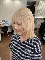 ドォート(Dote hair make)&nbsp;抜きっぱなしブロンドヘア