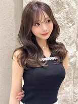 ヴェイ(VEYY.)&nbsp;明るめグレージュ×レイヤーカット