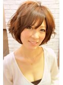 フェミニンボブ