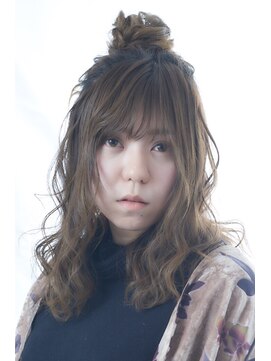 プログレスプラス カジュアルハーフお団子ヘア