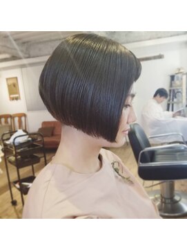 カウチ(Kauti) 襟足スッキリボブ