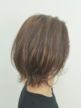 ヘアーアンドネイル ルシア(Hair&Nail Lucia) ナチュラルハイライト・ローライト