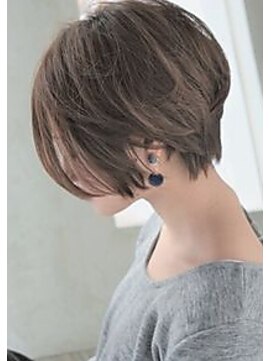 髪処 ほのり レイヤーショート