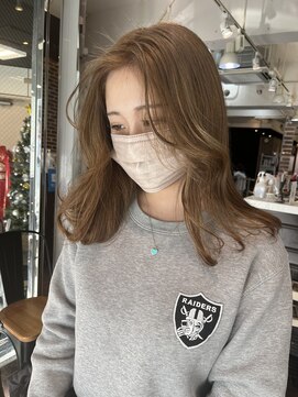 ヘアーアンドメイク ビス(HAIR&MAKE bis) ブリーチ◎明るすぎない大人ベージュカラー♪【多田　華歌】