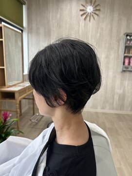 アマル(amar) ゆるふわショート