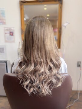 ヘアーメイク ダンス(hair make DANCE) ＊はねやすい長さからプルエクでロングに＊