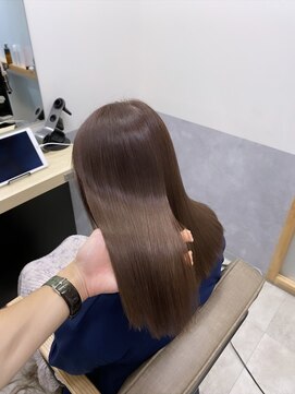 フレームプラス 御堂筋難波店(FRAME +) ツヤツヤストレート/縮毛矯正