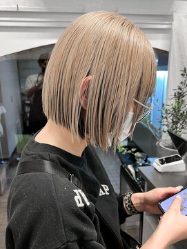 ラレイ ハラジュク(Lalei harajuku) アンブレラカラー/ホワイトカラー/ハイトーンカラー/ベージュ