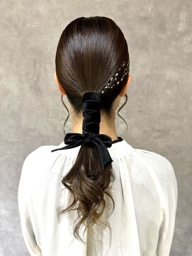 ブレス 横浜(bless) タイトポニー×金箔×ベロアリボン