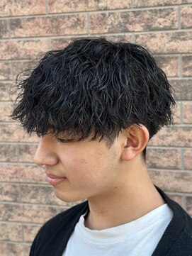 アビー ランシェル(ABEY LENCIEL) ツイストスパイラルパーマ/刈り上げマッシュ/長岡メンズパーマ