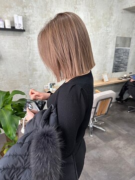 エピ(epi) 髪質改善/レイヤー/ハイライト/縮毛矯正/20代/30代/40代