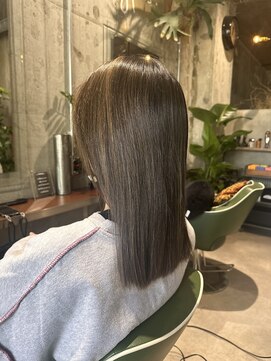 ワル(wal.) オリーブベージュ