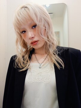 シティ(sity.) 天神　ハイトーンカラー　ブリーチカラー　レイヤーカット