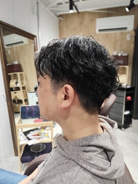 ギア(gear) 毛流れフェザーパーマ