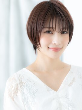 ドクターズサロン LAB 小山店 髪質改善チェリーレッド小顔丸みショートr小山20代30代40代