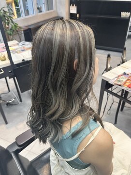 エレナ(elena) バレイヤージュ