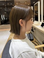 ジーナ 福岡藤崎(Zina)&nbsp;《ショート/ボブ》切りっぱなしボブ×ミルクティーベージュ