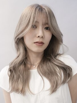 ラック 表参道(LUCK) ミルクティーベージュ/ロング/ブリーチ/ハイトーン/表参道/原宿