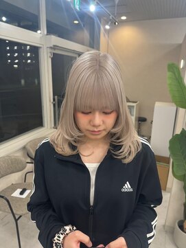 ミル(mir) whitebeige