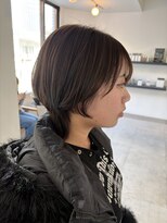 ルオラ(Luora) グレージュ×ショート