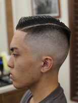 ザチョップショップ キチジョウジ(THE CHOP SHOP KICHIJOJI) サイドパートスキンフェードカットシェービング吉祥寺理容室