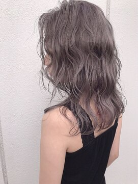 アンベリール(Embellir) ブリーチ 縮毛矯正