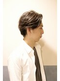 好感度ツーブロック風ミディアムショート
