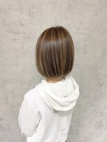 ウラ(.ula) ハイライト×ボブ