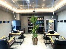 ◆こだわりの空間  <フロア> 【登戸店/髪質改善オージュア認定サロン/ハイライト/縮毛矯正など取扱】