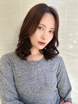 オーロ(ORO) ボブルフ ワンレン 小顔くびれヘア ネビージュ