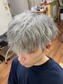 バカンス(Vacance) 波巻きショートスタイル