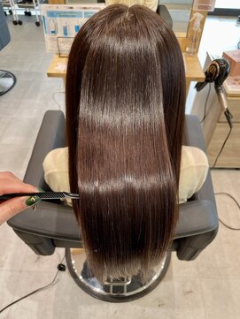 ナイアバイアヌエヌエ(naia by anuenue) 秋のチョコレートカラー×水素髪質改善トリートメント