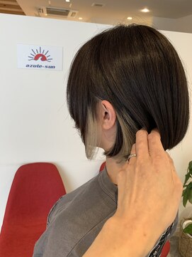アズールサン 草加西口店(azule-sun) インナーカラー,ホワイトカラー,ショートボブ【草加】