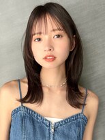 ガーデンヨコハマ(GARDEN YOKOHAMA)&nbsp;ミディアムレイヤーカット　ダークアッシュ　オリーブグレー小顔