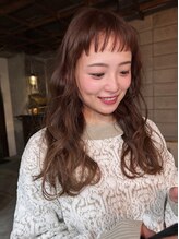 チルト(chillt.) bangs above eyebrows wave perm