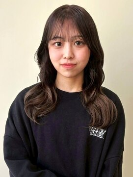 ユニバイリサ 天神大名店(uni by risa) ブラウンベージュカラー 顔周りカット 裾カラー