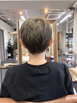 ポタム 東中野(potamu) ベリーショートにオリーブグレージュ