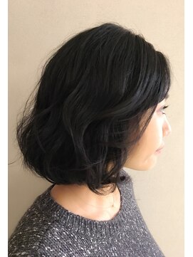 ロンド 銀座(Lond) 耳かけあごラインボブ 担当 本田奈穂美