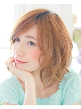 シュシュット(chouchoute) 大人ガーリーミディアムレイヤー似合わせカットダークアッシュ05