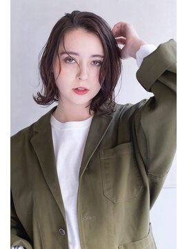 シエナ 渋谷(Siena) siena 外ハネグレージュ