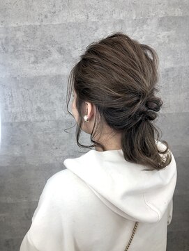 アンダーバーホワイト 金沢店(_WHITE) 簡単ヘアアレンジ