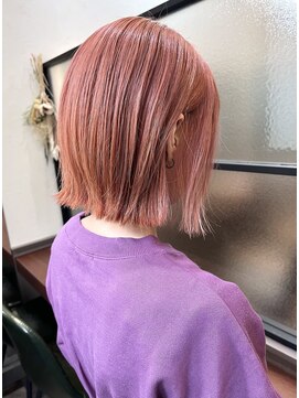 プチメゾントウキョウ(Petit Maison Tokyo) コーラルピンク_切りっぱなしボブ