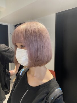 ソワン ドゥ ブレス 今里店(soin de brace) 《加賀詩織》ホワイトピンクベージュ