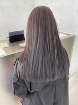 コード(Chord)&nbsp;シークレットhighlight、襟をおさめた大人女性ショート［谷合