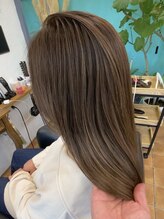 ラッフィスリール(Raffee Sourire)