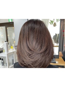 【表参道駅A2出口徒歩2分】サロンでセットした日だけではなく、ご自宅で気軽にスタイリングが叶うように◇